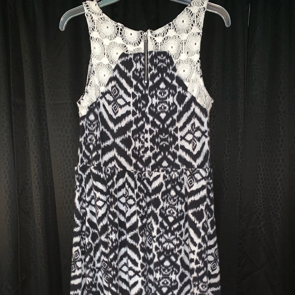 Sleeveless Xhilaration Dress